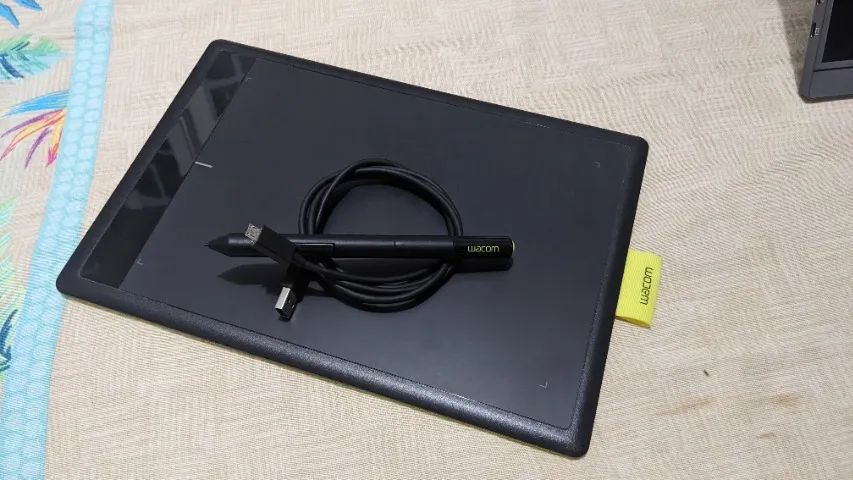 Mesa Digitalizadora Wacom One CTL-671 (Média)