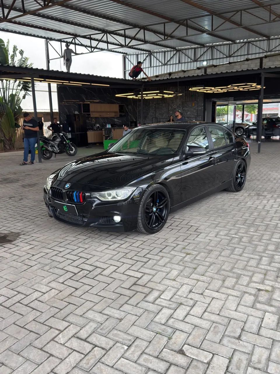 BMW 320I A 2.0 Turbo/activeflex 16V 184cv 4P 2015