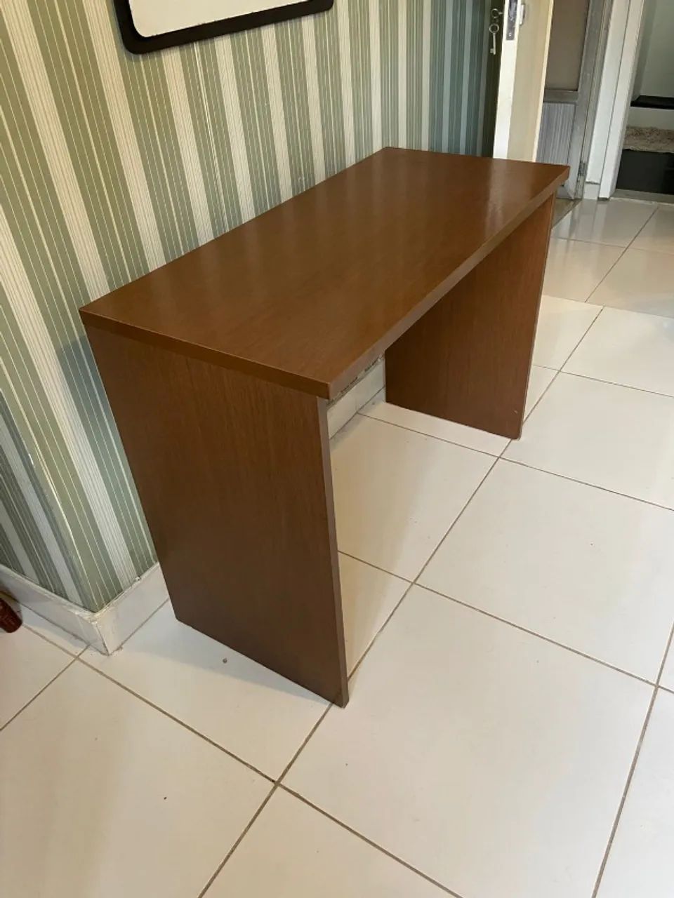 Desk (study or work table)451035984183306244