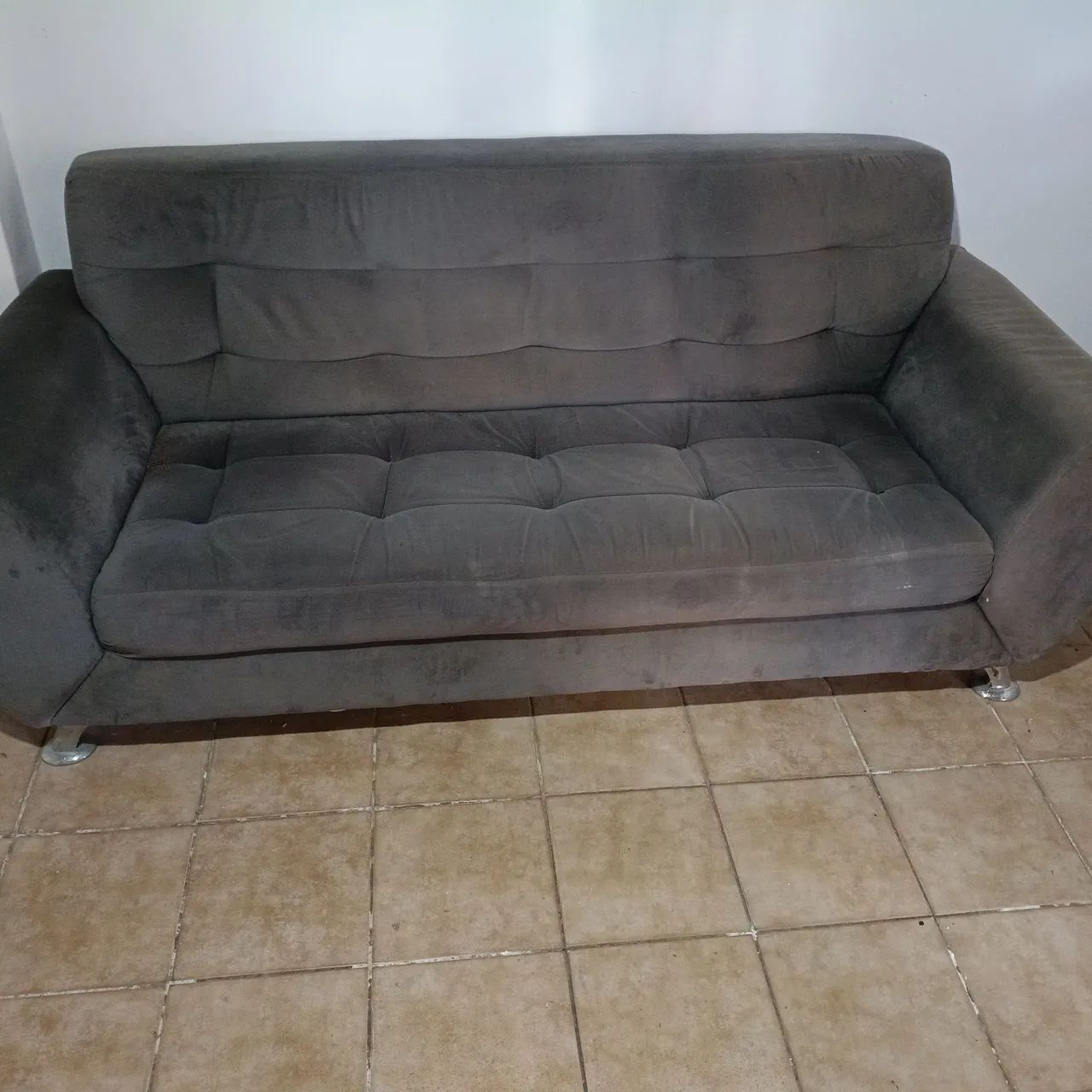 Sofá de veludo 