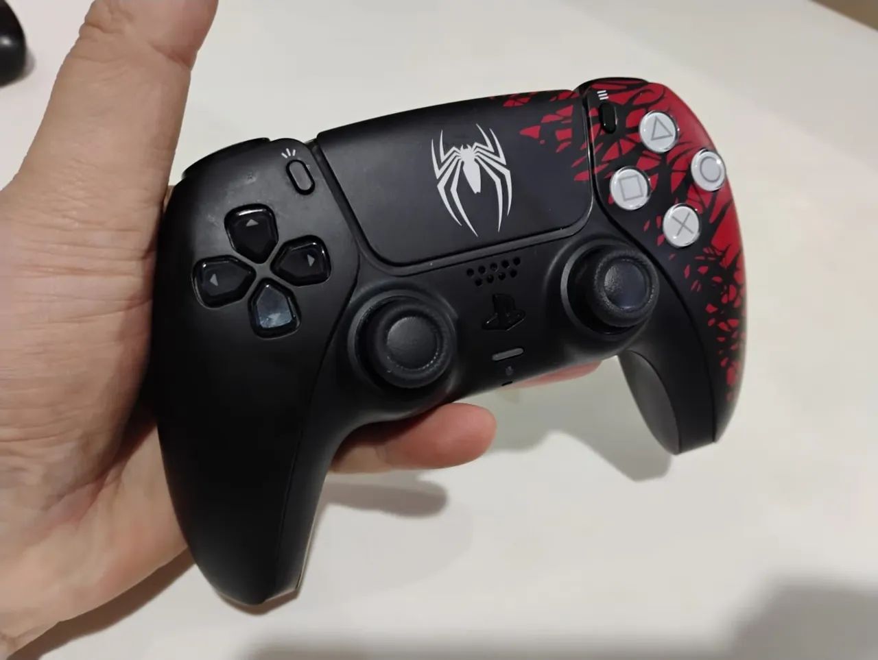 Controle PS5 Edição Limitada Spiderman  - Foto 2