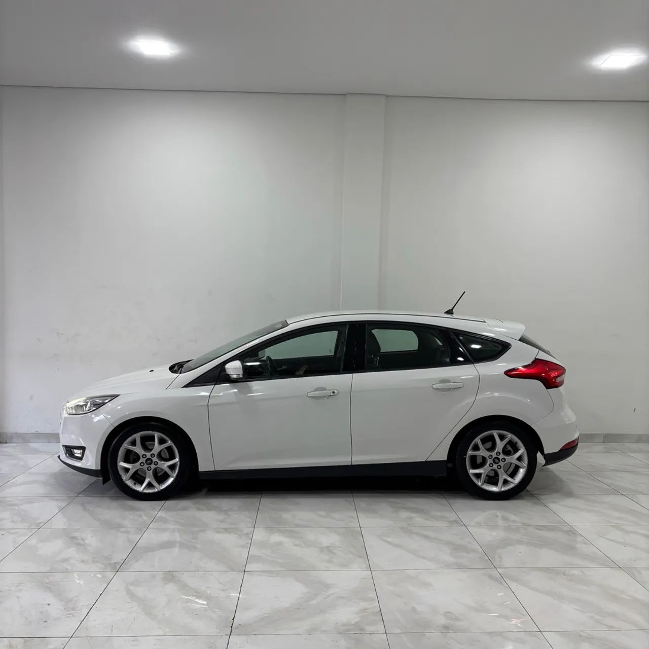 Ford Focus Fastback Se/se Plus 2.0 Flex Aut. 2018 - Foto 5