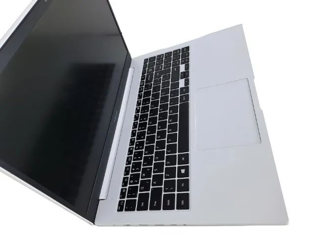 SAMSUNG ATIV BOOK NP550XDA com Processador Intel Core i5 Décima