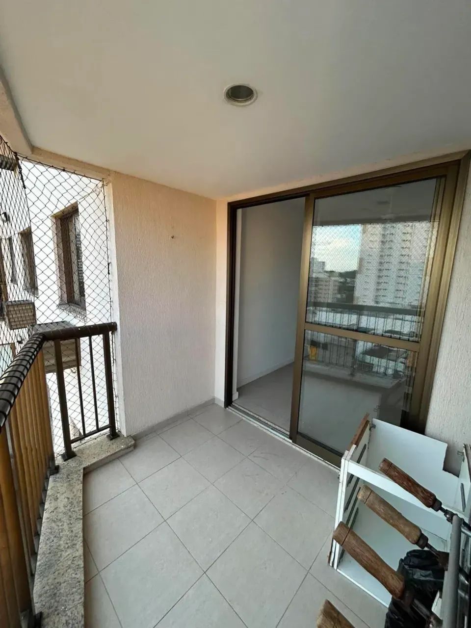 Ótimo apartamento no Exclusivité Pelinca com 2 quartos sendo 1 suíte