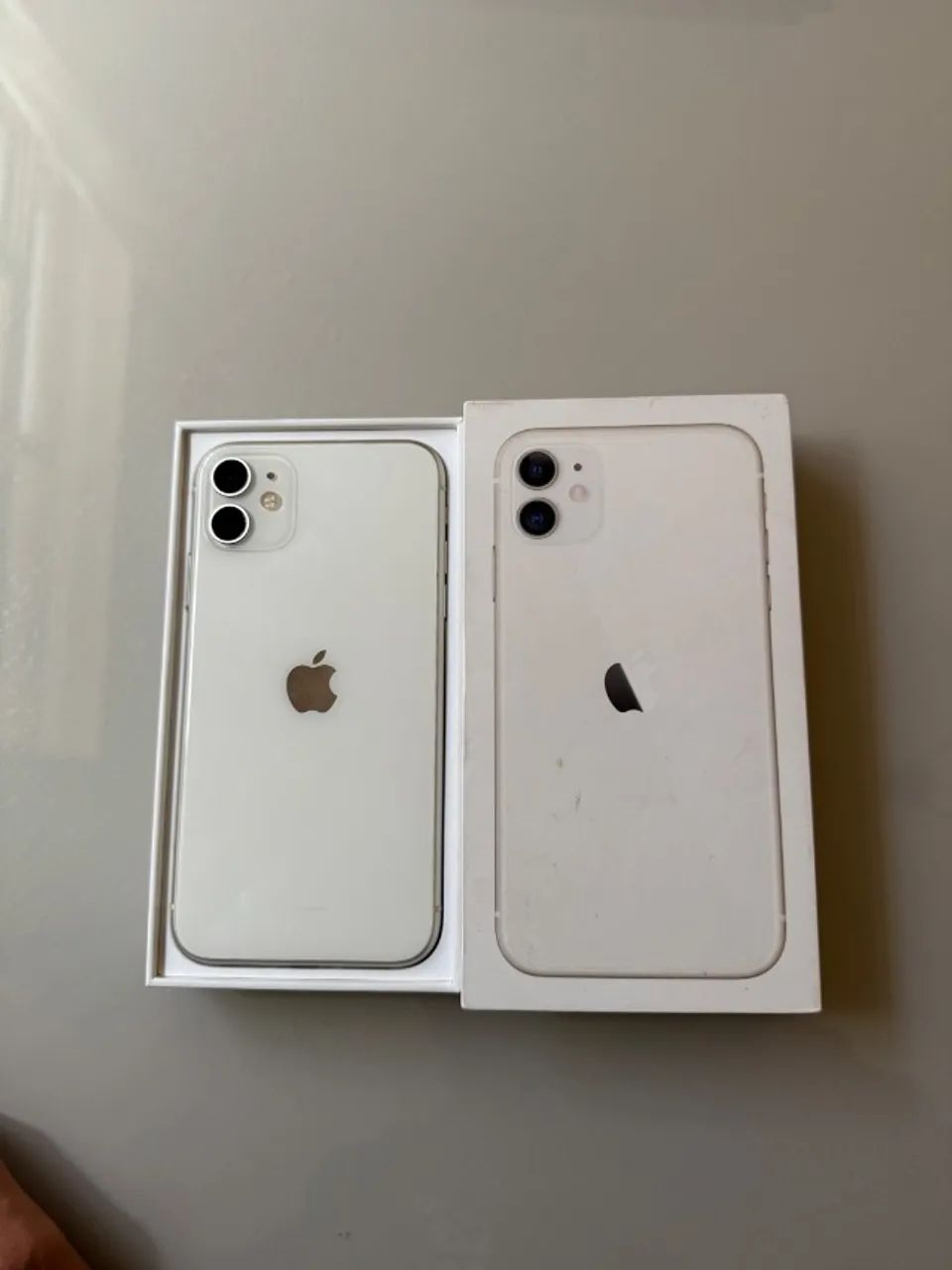 iPhone 11