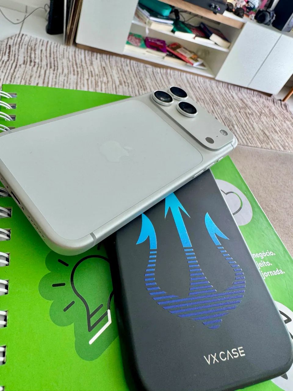 香港版iPhone 17 Pro Max 256GBシルバー 未使用品 香港版 iPhone 17 Pro Max 256GB シルバー 物理SIM 限定保証