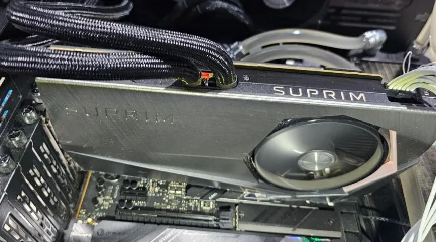 Rtx 4090 msi Suprim Liquid X 24g - Foto 2