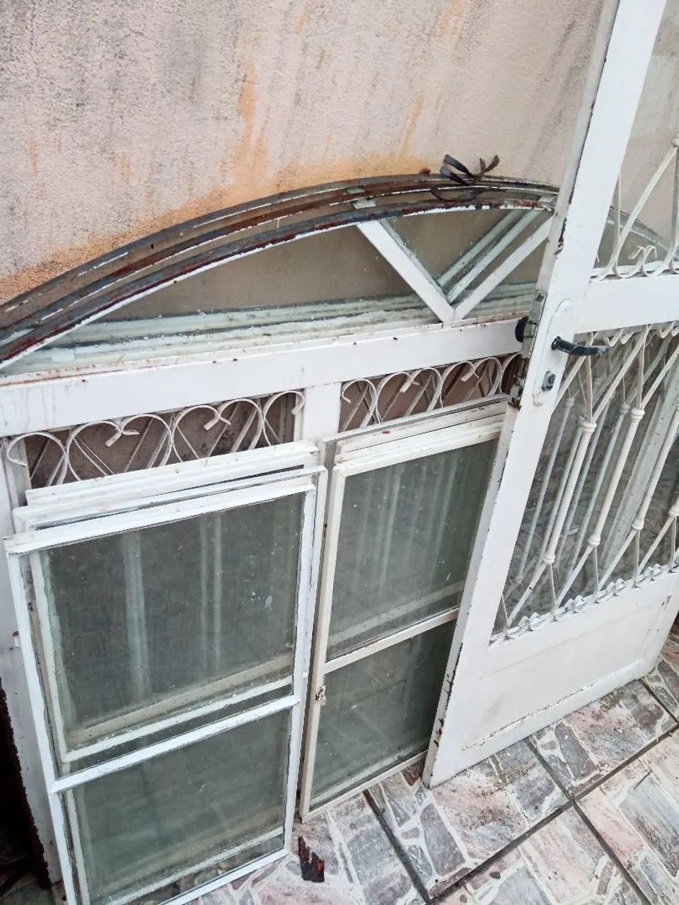 Porta e janela de ferro com vidro  - Foto 3