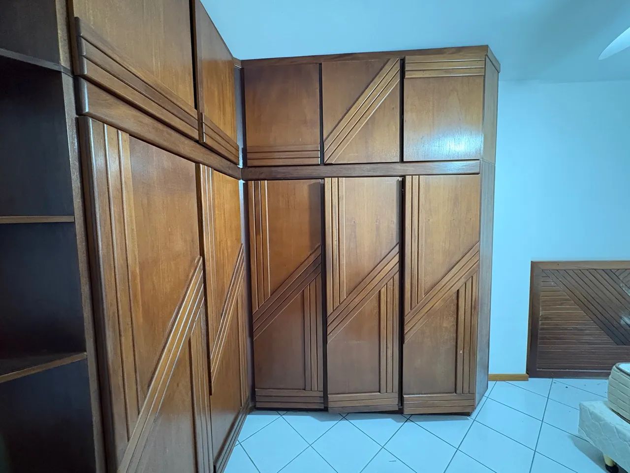 Guarda roupas - Foto 2