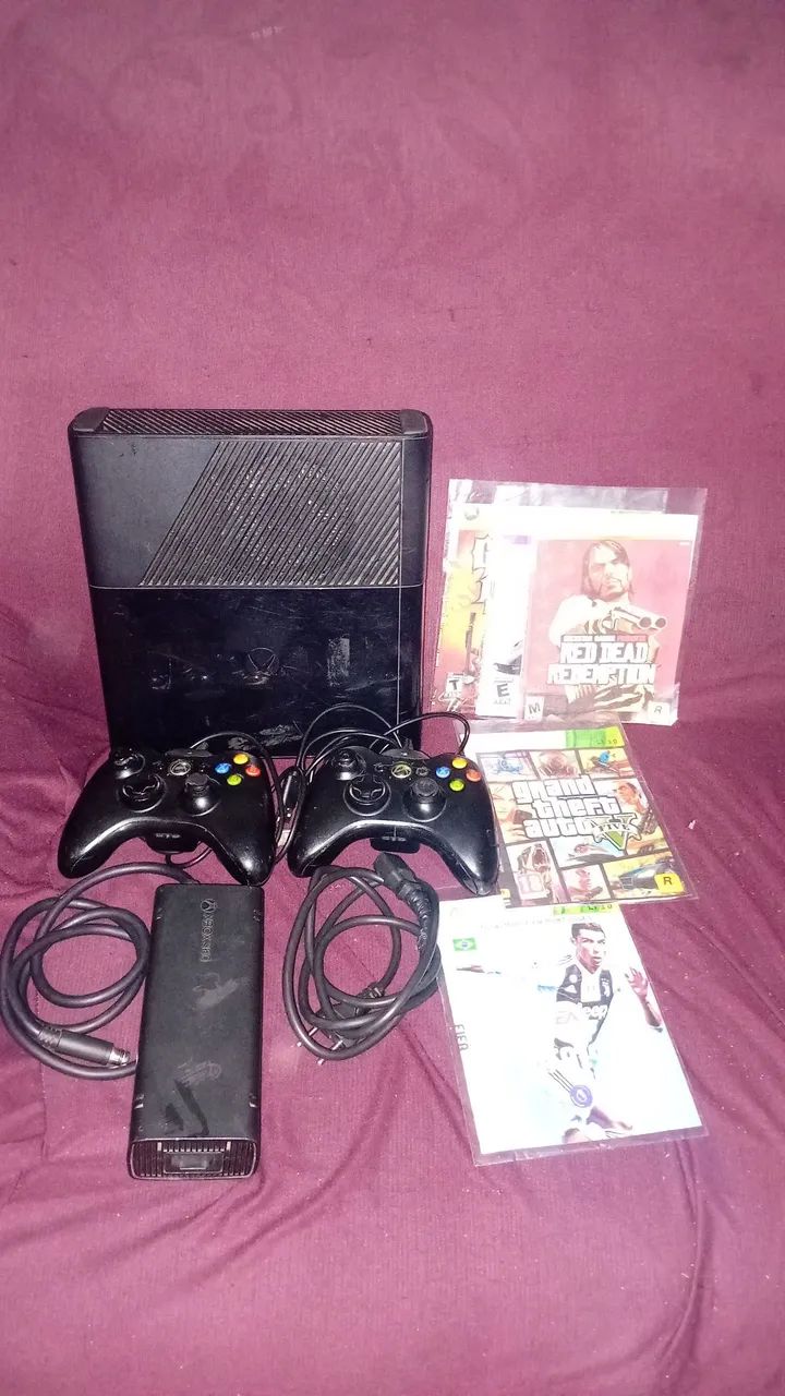 Console Xbox 360 Super Slim + Kinect + jogos - Foto 2