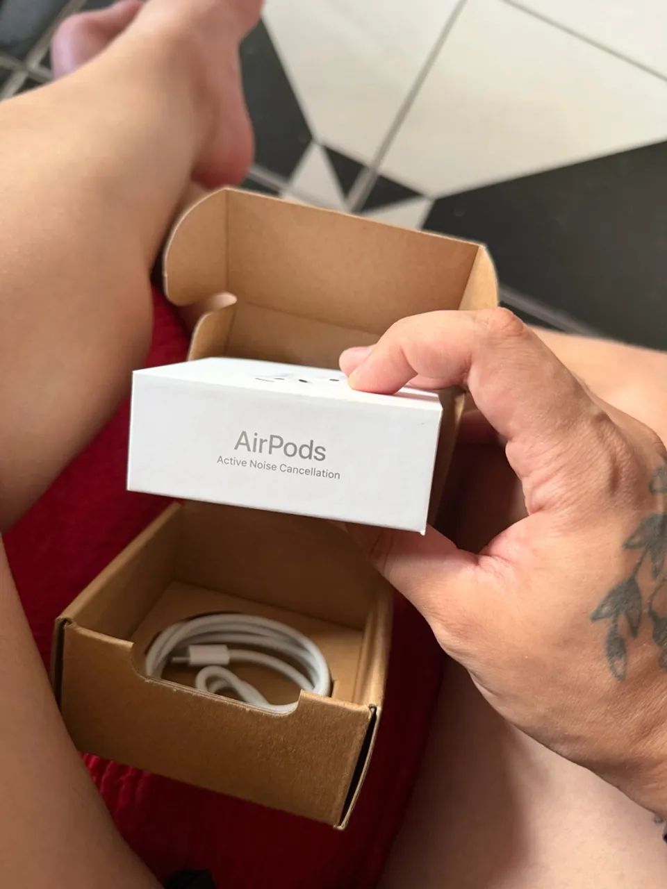 AirPods 4 (Cancelamento) - Foto 4