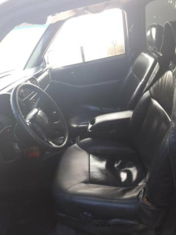 S10 executive 4x4 turbo diesel - Foto 2