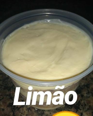 Bolo no pote