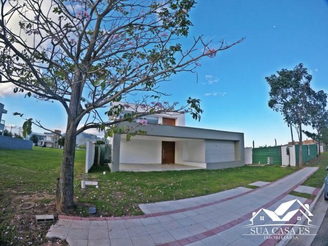 Casa à venda com 3 dormitórios em Alphaville! cod:CA329AL