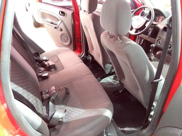 Fiesta 1.0 2005/2006 Temos Gol Uno Clio Celta Palio Ka Polo Siena Classic Prisma - Foto 18