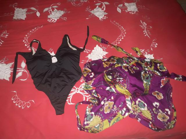 Vende se roupas seminovas usadas somente uma vez, maiô e saída de banho nunca usados - Foto 5