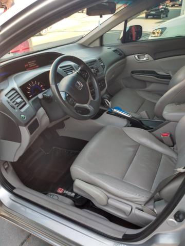 Honda Civic 2.0 lxr (Flex) AUTOMÁTICO -2014