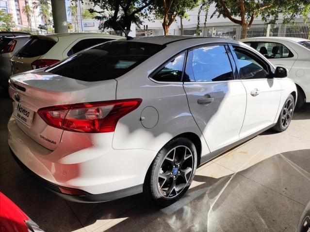 Ford Focus 2.0 Titanium 16v - Foto 4