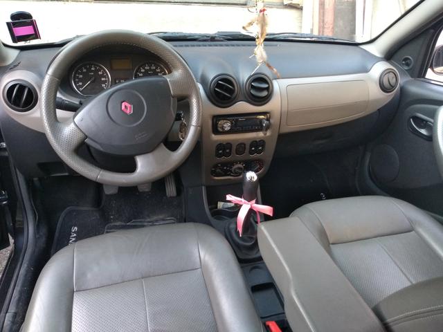 Sandero - Foto 5