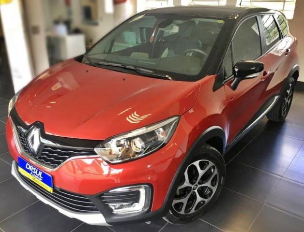 Renault Captur INTENSE 2.0 4P
