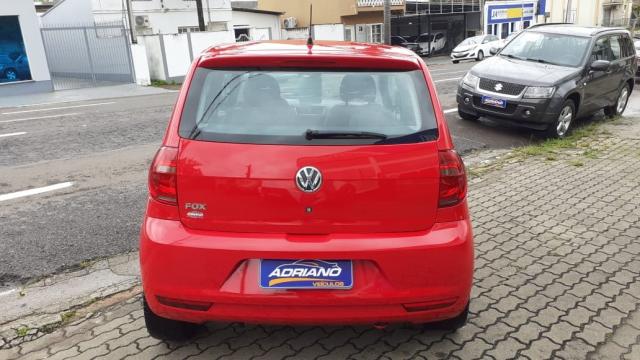 VOLKSWAGEN FOX 2011/2012 1.0 MI TREND 8V FLEX 4P MANUAL - Foto 5