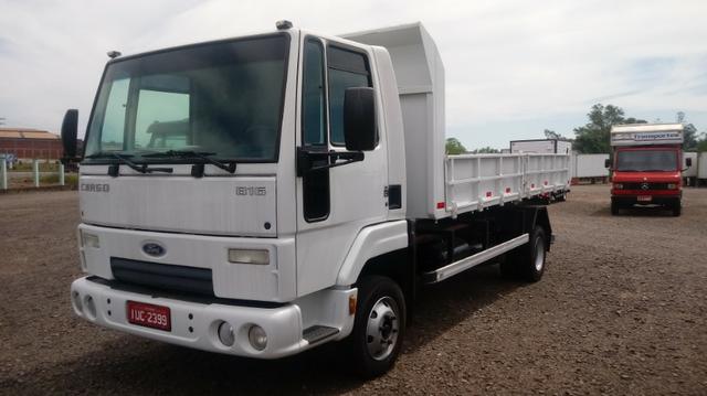 Ford/Cargo 816 2013 C/Caçamba