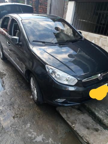 Trocou por hornet 600f 2013 e 2014 , carro Grand siena COMPLETO - Foto 3