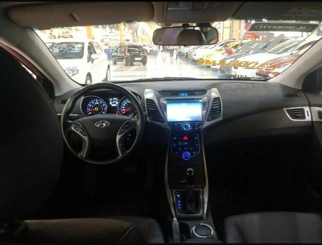Hyundai Elantra 2.0 - Foto 6