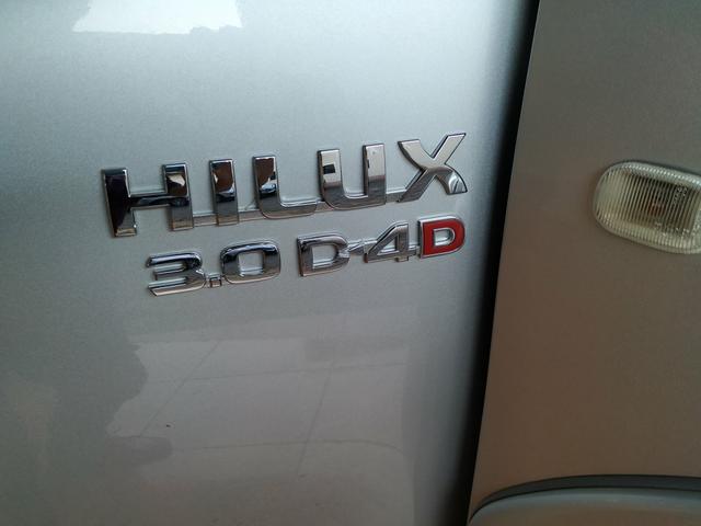 Hilux srv ano 2010 /10 vendo ou troca por Hilux nova 2019. ou carro - Foto 15