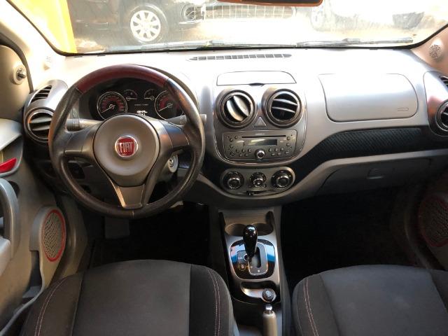 36.900,00/ Palio Sporting Dualogic 1.6 2015 Branco Completo - Financio - Foto 4