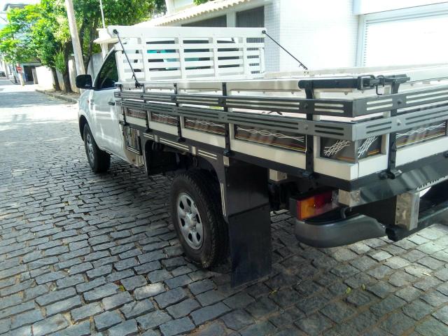 Hilux CS - Ar condicionado - Manual, NF Chave reserva - Foto 6