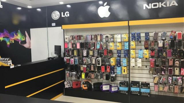Loja de Conserto e Venda de Acessórios p/ Celulares Ref. 1317