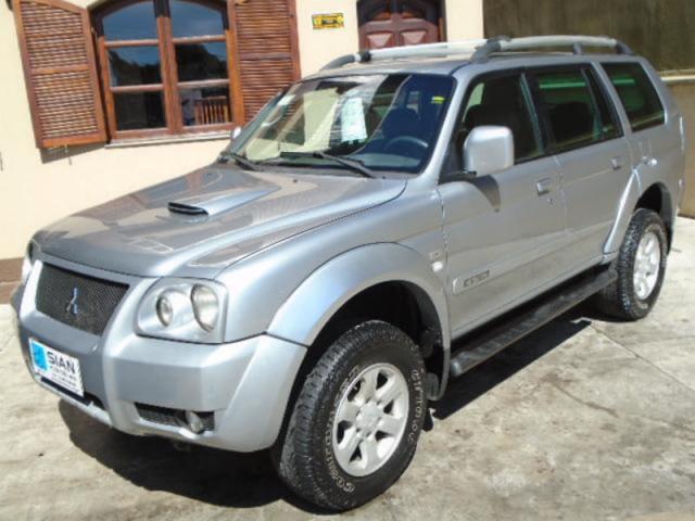Mitsubishi Pajeto Sport HPE 4X4 3.5 V-6 Automática 200cv Completa
