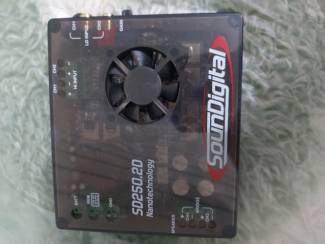 Vendo Som automotivo 2 falante 15 pol - Foto 2