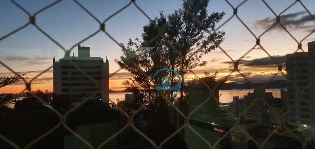 Apartamento com 3 dormitórios à venda, - Barreiros - São José/SC - Foto 12