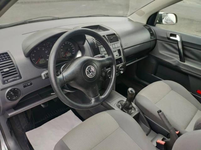 Volkswagen Polo 1.6 - Foto 5