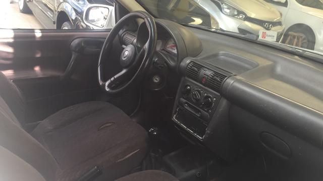 Corsa 98 hacht 1.6 4portas - Foto 4