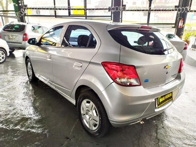 Chevrolet Ônix 1.0 Flex Completo 2017 ( Venha conferir ) - Foto 11