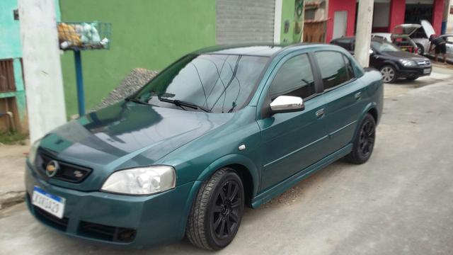 Carro astra