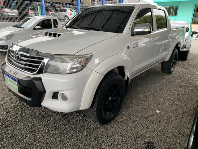 Toyota Hilux automática - Foto 4