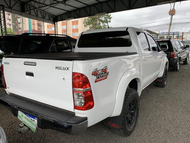 Toyota Hilux automática - Foto 2