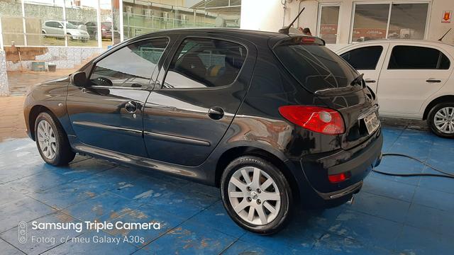 Peugeot 207 1.6 XS Flex Automático 2009/2010 - Foto 15