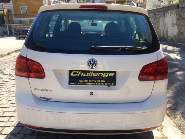 Volkswagen Spacefox 1.6 mi trend 8v flex 4p manual - Foto 5
