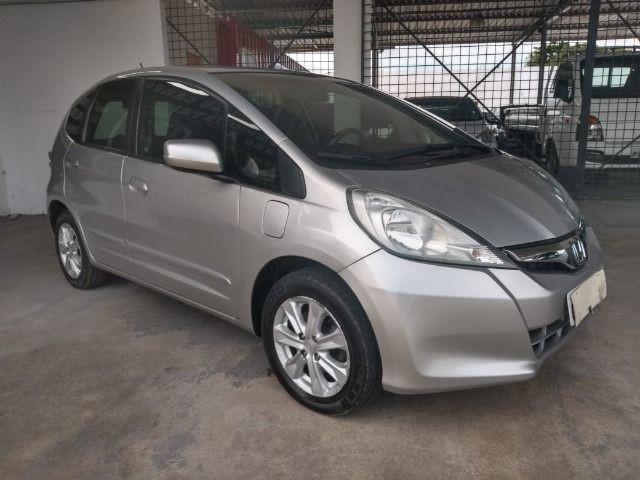 Honda Fit 1.4 LX 2013 automático , completo