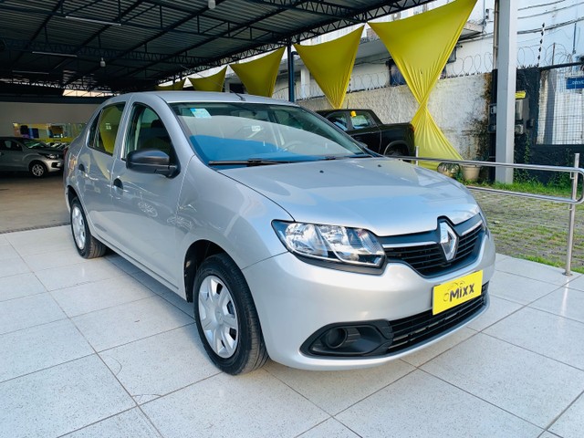 RENAULT LOGAN 2018   EXTREMAMENTE NOVO  