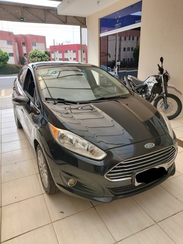 FORD FIESTA SEDAN TITANIUM 1.6 PRETO