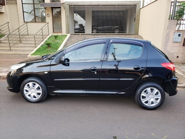 PEUGEOT 207 COMPLETO
