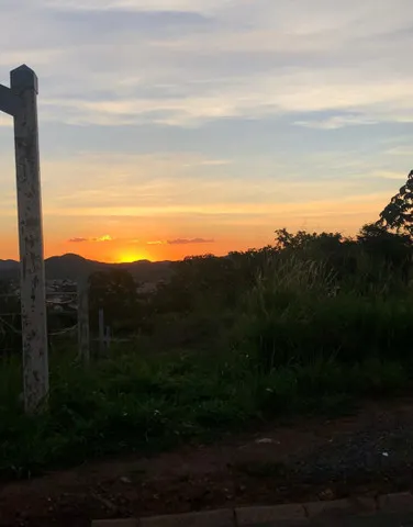 Lote com linda vista da cidade