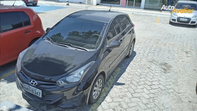 HYUNDAI HB20 1.6 CONFORT PLUS AUTOM. 15-15 PRETO