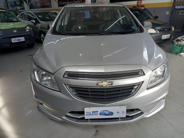 GM ONIX 1.0 LT *** IMPECÁVEL ***